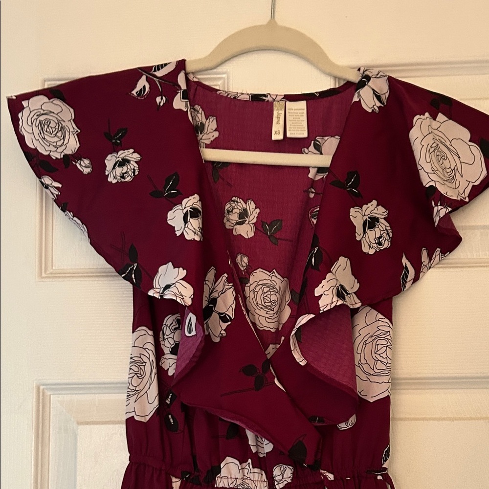 Women’s size XS maxi dress